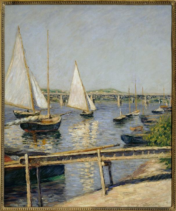 Segelboote in Argenteuil von Gustave Caillebotte, ein impressionistisches Gemälde, das Boote auf der Seine vor einer idyllischen Landschaft zeigt.