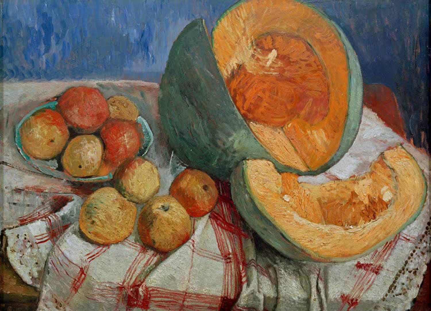 Gemälde Stilleben mit Kürbis von Paula Modersohn-Becker, aufgeschnittener Kürbis auf heller Tischdecke, expressionistisches Stillleben
