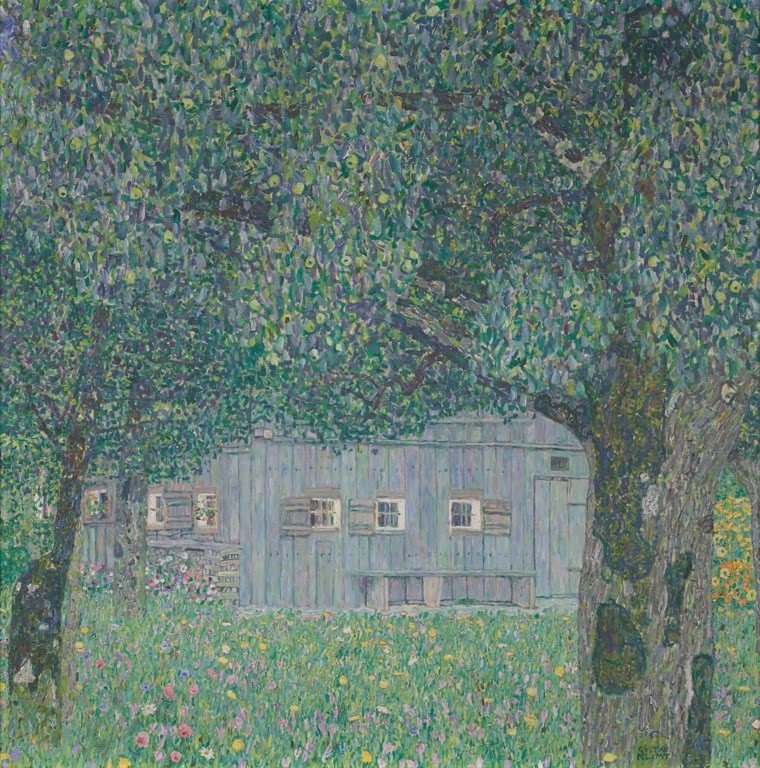 Kunstdruck von „Bauernhaus in Buchberg (oberösterreichisches Bauernhaus)“ von Gustav Klimt mit idyllischer Landschaft und stimmungsvoller Architektur. In Deutschland von Hand gefertigt.