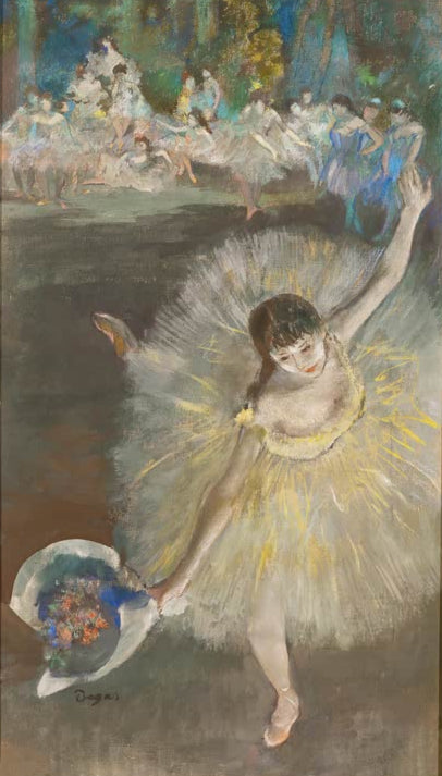 Kunstdruck von „Danseuse – Fin d'Arabesque“ von Edgar Degas, handgefertigt in Deutschland als Leinwand oder Poster erhältlich