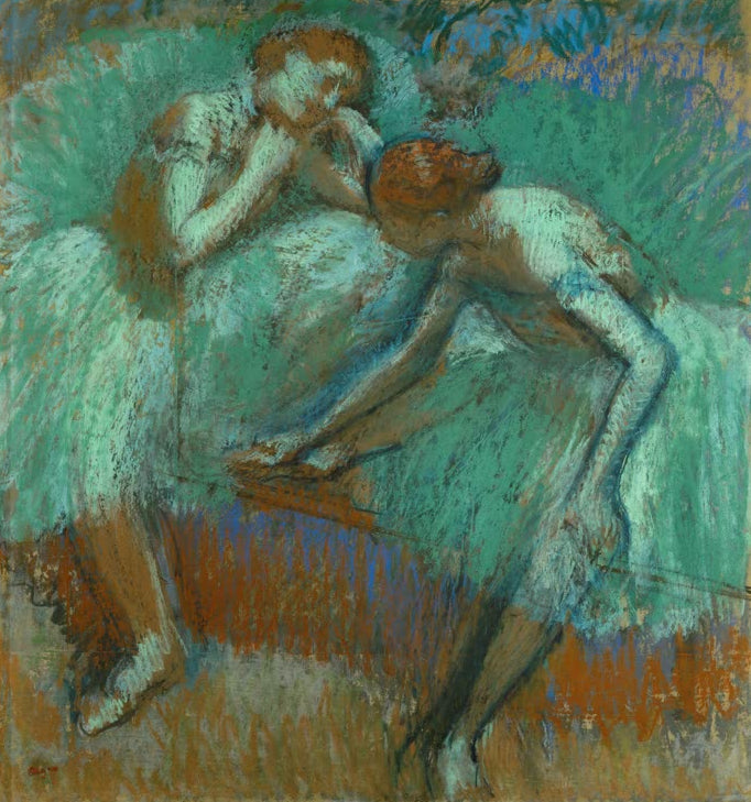 Kunstdruck des Gemäldes „Les Grandes Danseuses vertes“ von Edgar Degas mit Balletttänzerinnen in grünen Kostümen. Hochwertig in Deutschland per Hand gefertigt, erhältlich als Poster oder Leinwand.