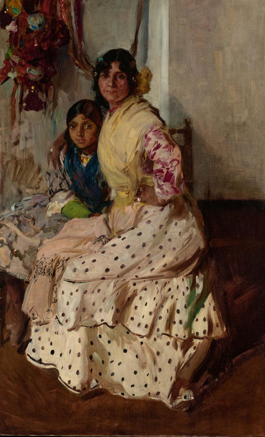 Das Gemälde "Pepilla und ihre Tochter" von Joaquín Sorolla zeigt eine Mutter und ihre Tochter in einer warmen, sonnendurchfluteten Szene. Die Figuren sind in sanften, leuchtenden Farben dargestellt, die ihre emotionale Verbundenheit und die intime Atmosphäre des Moments betonen.
