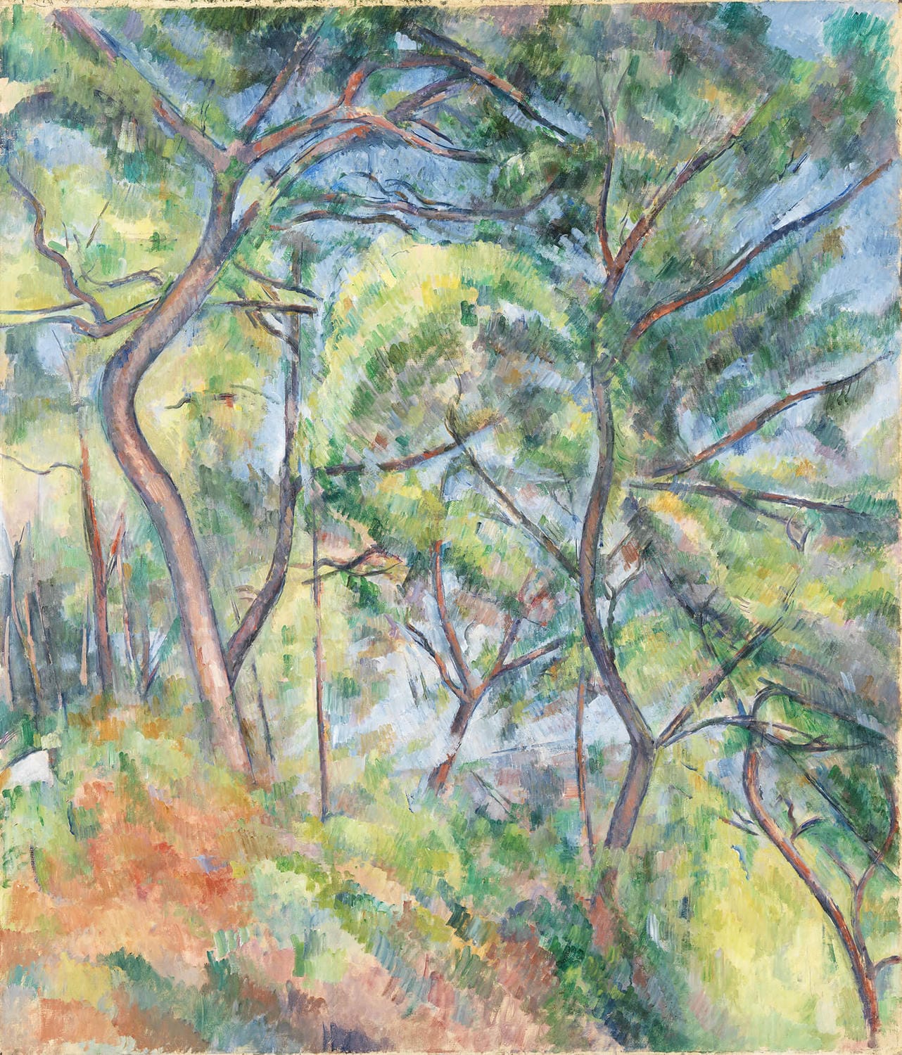 Das Gemälde „Sous-Bois“ von Paul Cézanne zeigt eine dichte Waldlandschaft mit üppigem Grün und Bäumen, die in warmen Erdtönen dargestellt sind. Die impressionistische Technik des Künstlers fängt das Spiel von Licht und Schatten im Wald ein und schafft eine lebendige, naturnahe Atmosphäre.