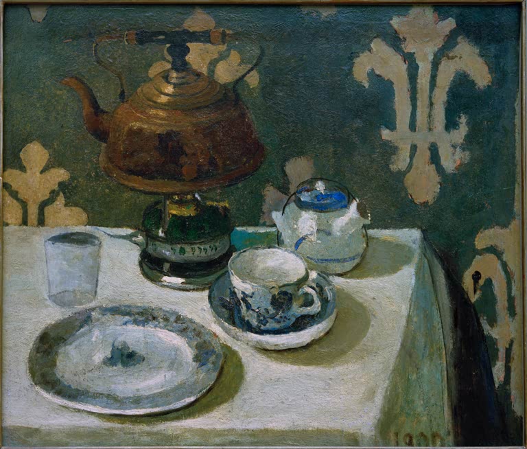 Kunstdruck von Stillleben mit blauweißem Porzellan und Teekessel von Paula Modersohn-Becker – harmonisches Stillleben mit Porzellan als hochwertiger Kunstdruck.