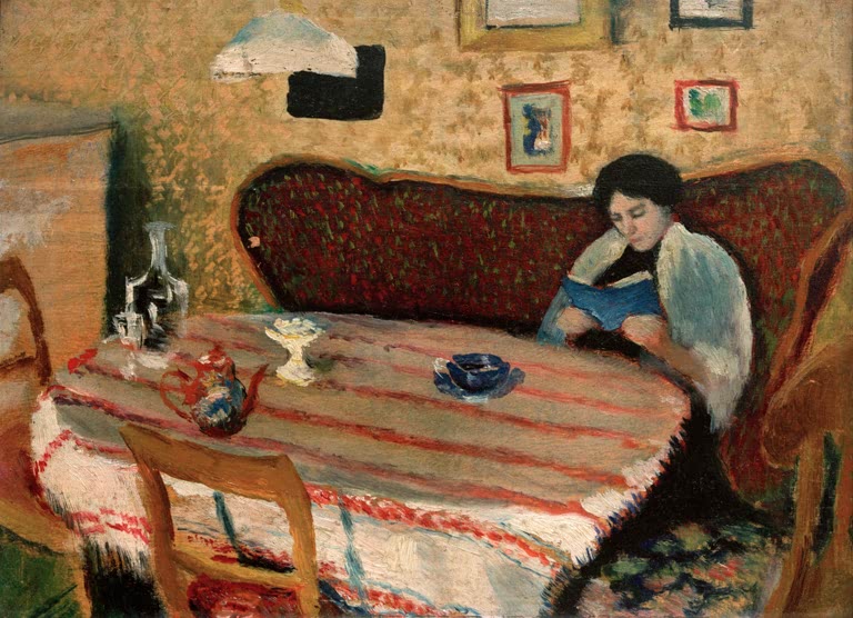 Kunstdruck des Gemäldes „Unser Wohnzimmer in Tegernsee“ von August Macke. Hochwertig in Deutschland von Hand gefertigt, erhältlich als Poster oder Leinwand und optional gerahmt.