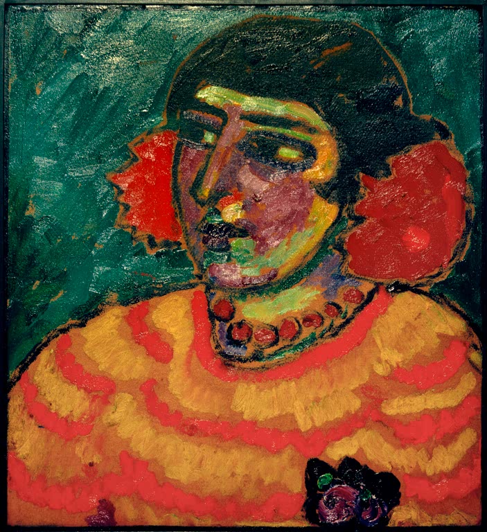 Frau mit roten Ohrringen, Halskette und orangegelbem Kleid vor Grün – Alexej von Jawlensky Spanische Frau Kunstkopie