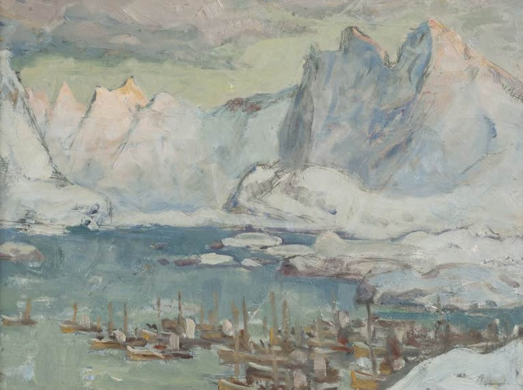 Hafenbucht mit vielen Booten vor hellen Felsgipfeln im Dunst – Anna Katarina Boberg Hafen von Svolvær Kunstkopie