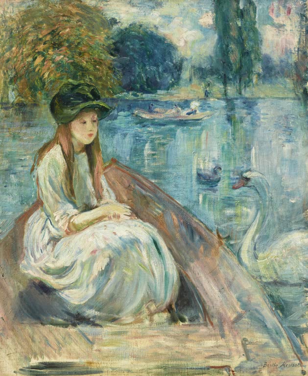 Mädchen mit grünem Hut sitzt im Ruderboot auf einem See mit Schwan – Berthe Morisot Jeanne Fourmanoir am See Kunstkopie