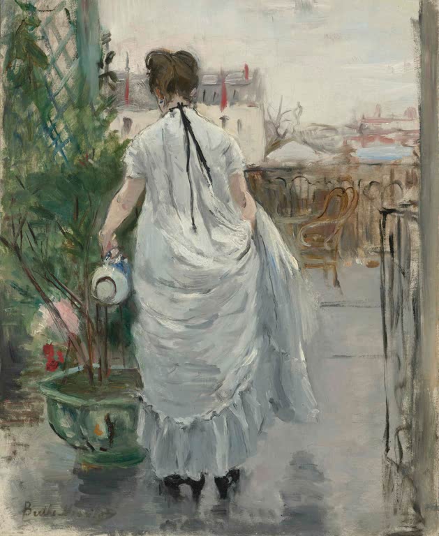 Frau in Weiß gießt auf der Terrasse einen Strauch – Berthe Morisot Junge Frau, die einen Strauch begießt Kunstkopie