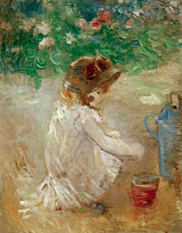 Kleines Mädchen in weißem Kleid kniet im Garten neben Eimer und Gießkanne – Berthe Morisot Les pâtés de sable Kunstkopie