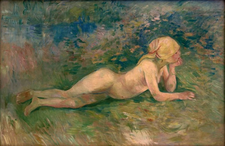 Nackte junge Frau mit gelbem Kopftuch auf einer Blumenwiese liegend – Berthe Morisot Liegender Akt Kunstkopie
