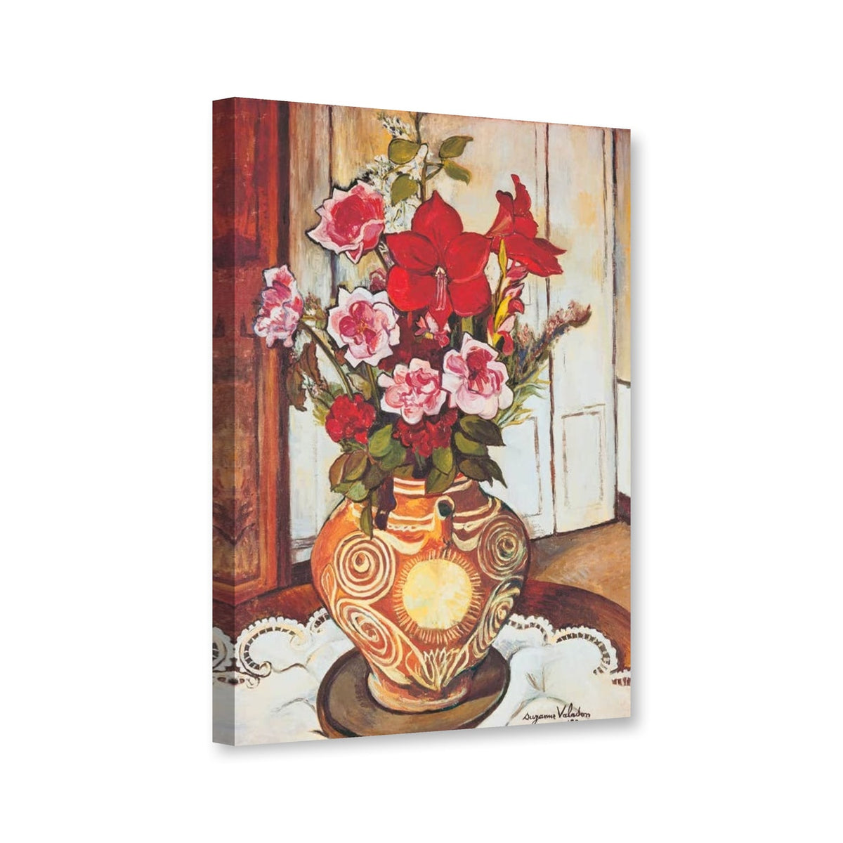 Blumenstrauß mit Amaryllis in verzierter Vase von Suzanne Valadon als Leinwand – Perspektivansicht