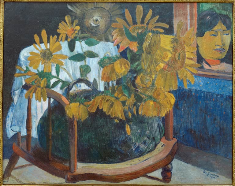 Fleurs de tournesols dans un fauteuil II