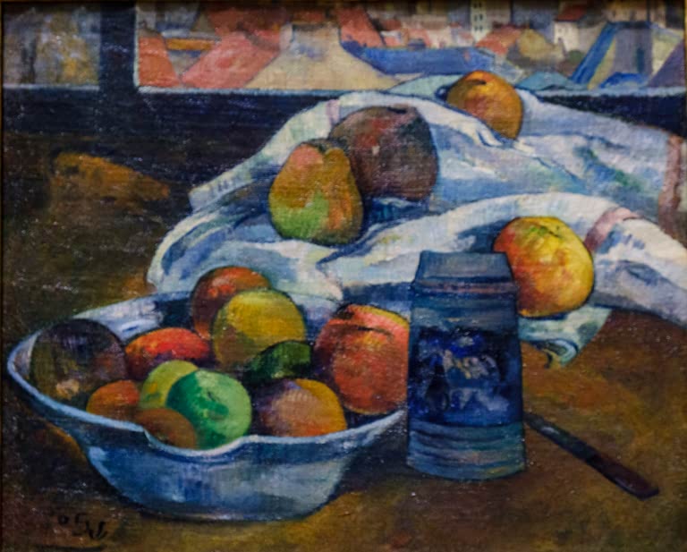 Fruit bowl and Tankard before a window
