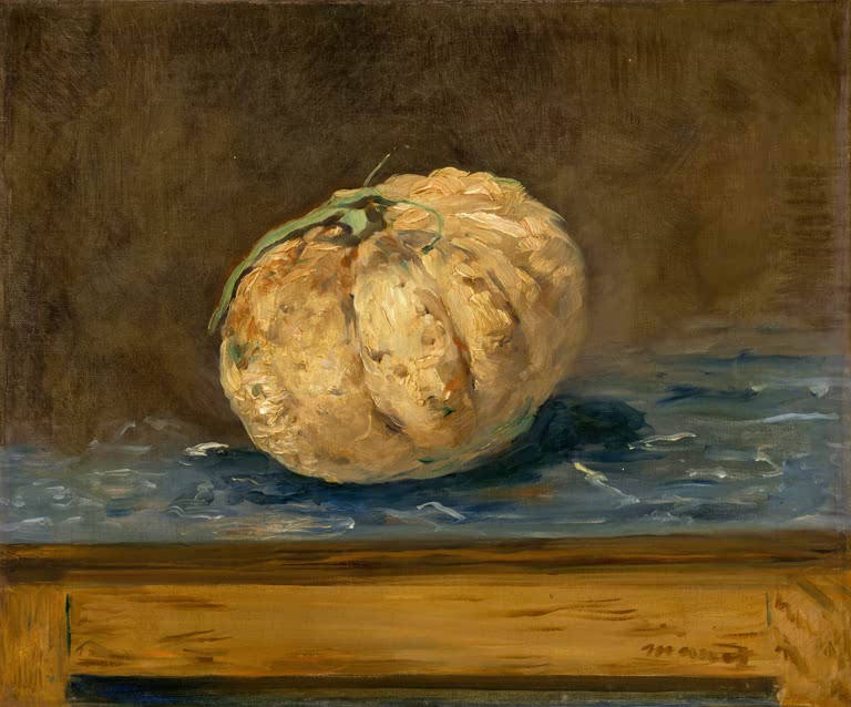 Édouard Manet Die Melone Kunstkopie, cremefarbene Melone auf blauem Tuch und Holztisch vor dunkelbraunem Hintergrund