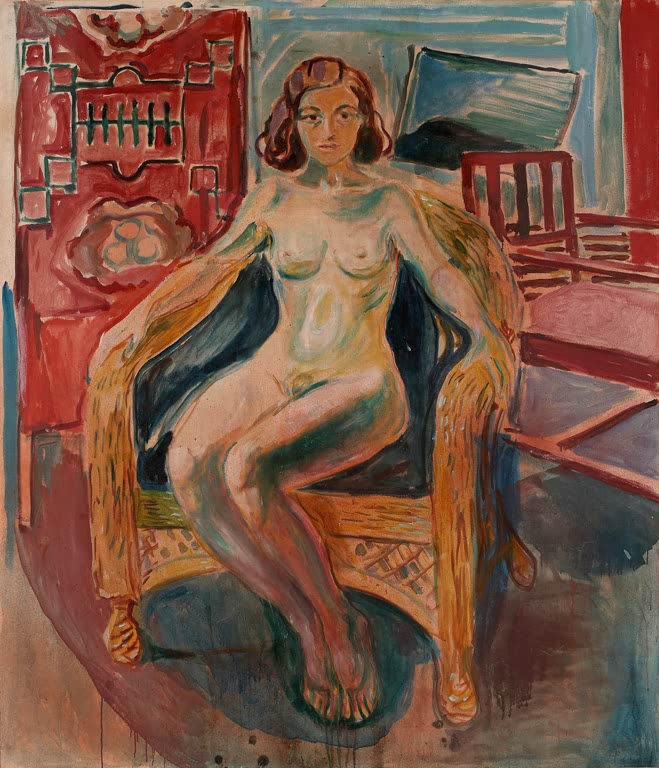 Nackte junge Frau sitzt in einem Korbsessel vor roter Wand mit Ornamenten – Edvard Munch Das Mädchen aus Nordland Kunstkopie