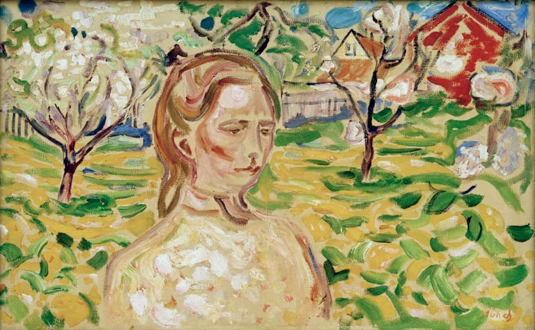 Junge Frau in hellem Kleid vor einer Wiese mit blühenden Obstbäumen und rotem Haus – Edvard Munch Frau im Garten Kunstkopie