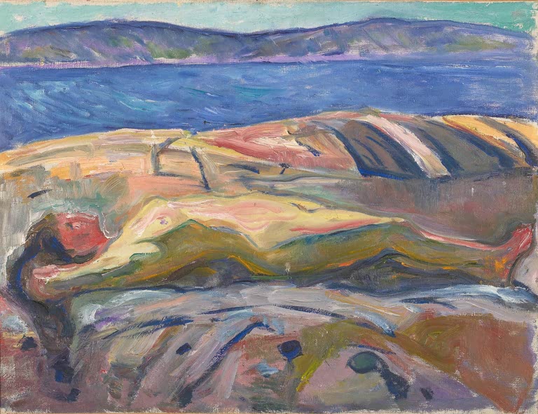 Nackte Gestalt liegt auf bunten Felsen über blauem Fjord – Edvard Munch Liegender Akt auf den Felsen Kunstkopie