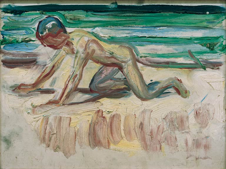 Nackter Junge kriecht auf allen vieren über Sand vor grünem Meer – Edvard Munch Studie für Kindheit Kunstkopie