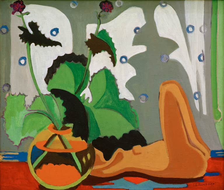 Liegender Akt neben Pflanze in Vase vor Vorhang – Ernst Ludwig Kirchner Stilleben mit Plastik vor dem Fenster Kunstkopie