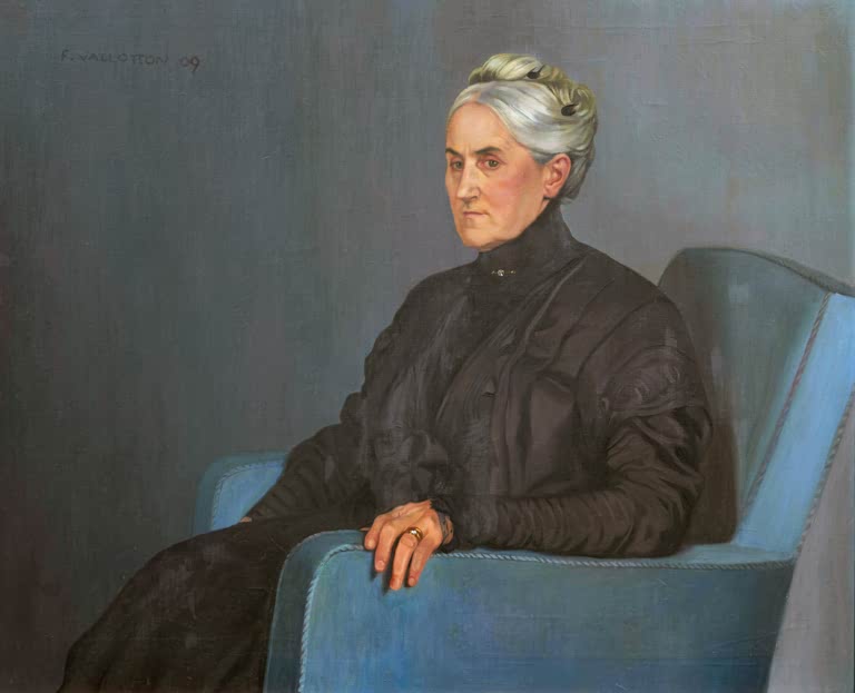Félix Vallotton Bildnis einer älteren Dame Kunstkopie, grauhaarige Frau in schwarzem Kleid sitzt im blauen Sessel