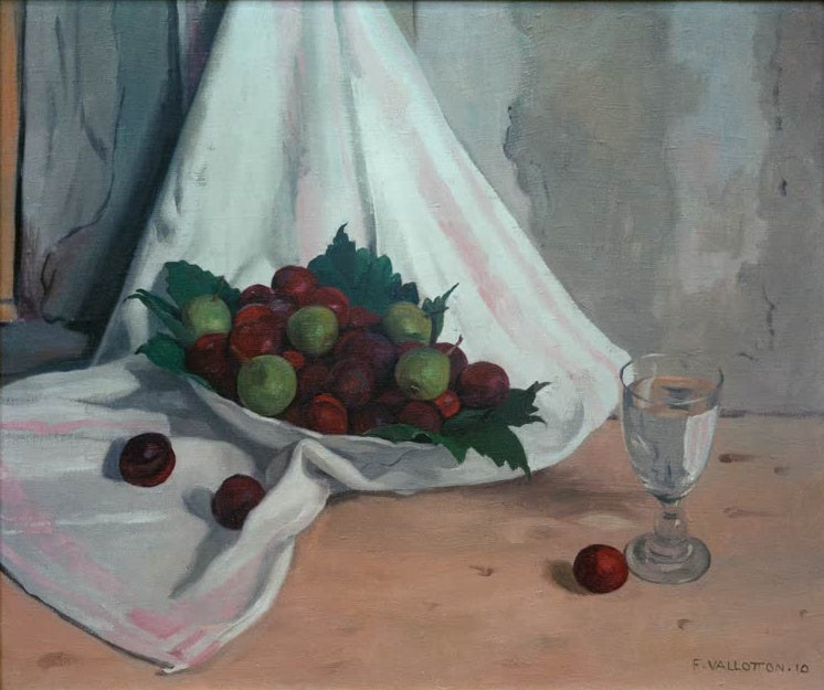 Félix Vallotton Teller mit Pflaumen Kunstkopie, Stillleben mit roten Pflaumen, Weinblättern und Wasserglas auf weißem Tuch