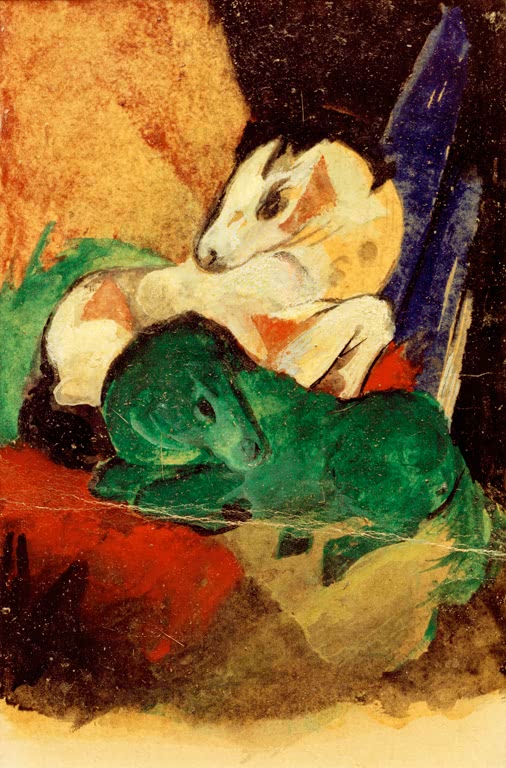 Weißes und grünes Pferd liegen eng beieinander vor roten und dunklen Flächen – Franz Marc Grünes und weißes Pferd Kunstkopie