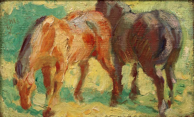 Zwei grasende Pferde in warmem Braun und Rot auf grüner Wiese – Franz Marc Kleines Pferdebild Kunstkopie