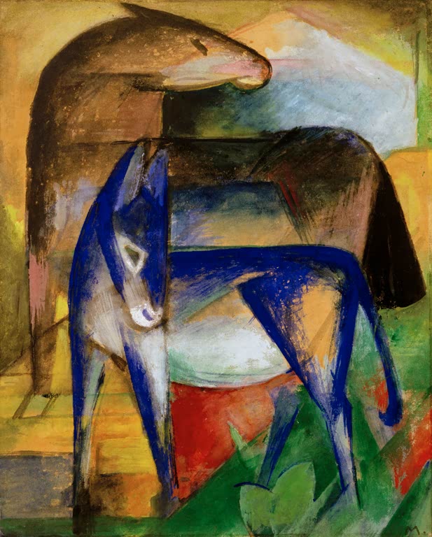 Ein blauer und ein brauner Esel dicht beieinander vor bunter Landschaft – Franz Marc Zwei blaue Esel Kunstkopie