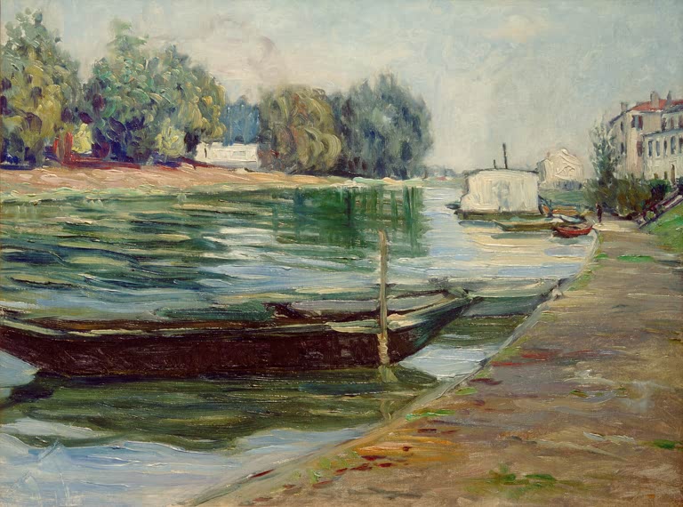Ruderboot am Seineufer mit Uferweg, Hausboot und Bäumen unter hellem Himmel – Gustave Caillebotte Bords de Seine Kunstkopie