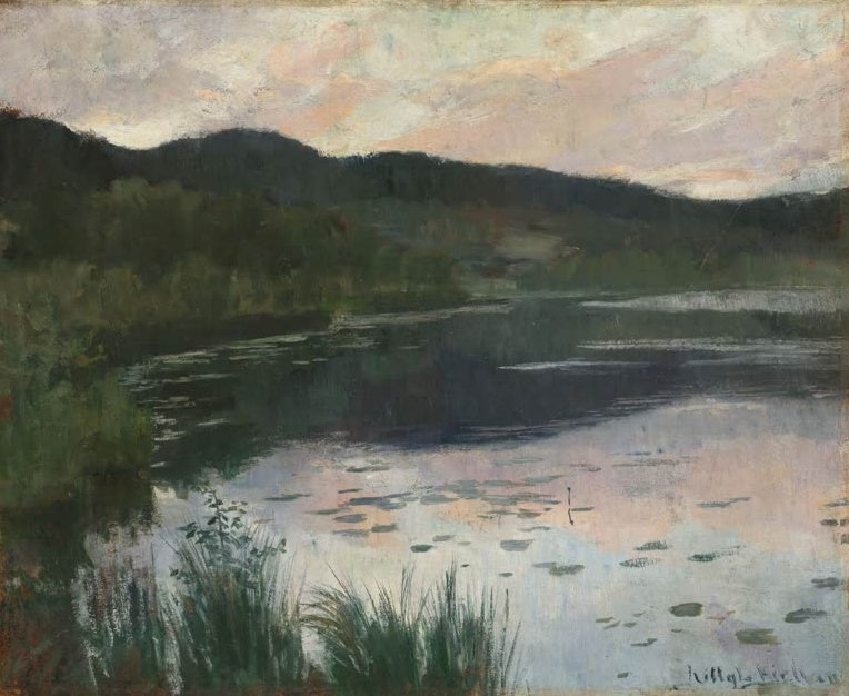 Kitty Kielland Sommernacht Studie Kunstkopie, Seerosenteich mit Schilf unter rosafarbenem Abendhimmel und dunklen Hügeln