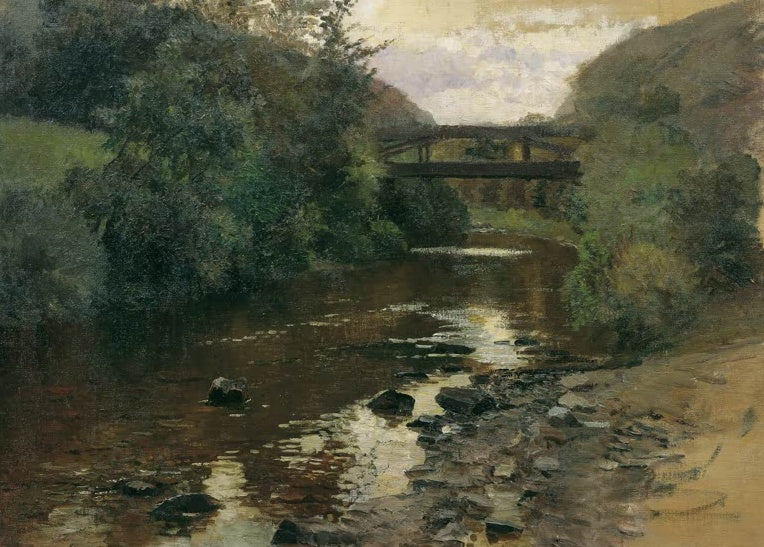 Marie Egner Waldwasser mit Brücke Kunstkopie, ruhiger Bach zwischen bewaldeten Hängen mit hölzerner Brücke im Hintergrund