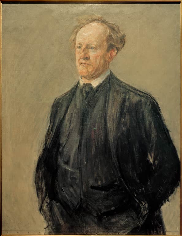 Stehender Mann mit grauem Haar im dunklen Mantel, Hände in den Taschen – Max Liebermann Porträt Gerhart Hauptmann Kunstkopie