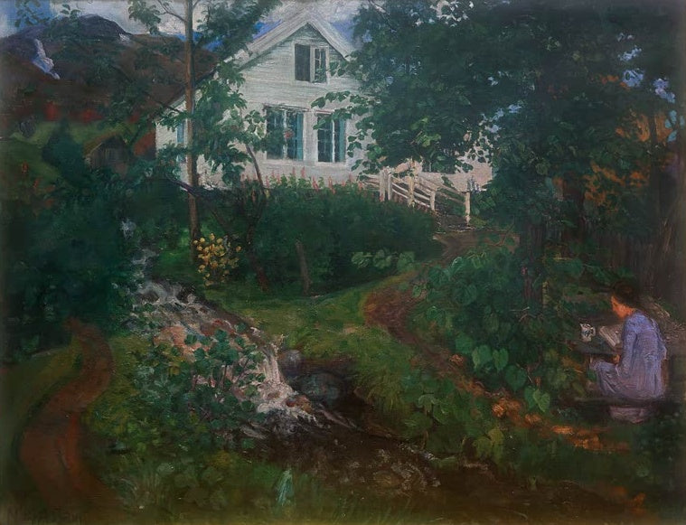 Nikolai Astrup Ansicht der Pfarrei Kunstkopie, weißes Pfarrhaus im Grün mit lesender Frau am Gartenweg