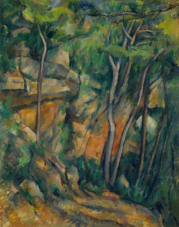 Hohe Kiefern vor orangefarbenen Felswänden und Waldweg – Paul Cézanne Im Park des Château Noir Kunstkopie
