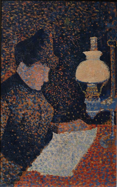 Frau mit dunklem Haar liest im Licht einer Öllampe am Tisch – Paul Signac Frau unter der Lampe Kunstkopie