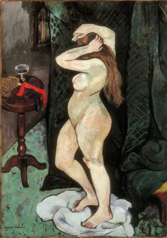 Suzanne Valadon Frauenakt sich kämmend Kunstkopie, nackte Frau mit rotbraunem Haar vor grünem Vorhang