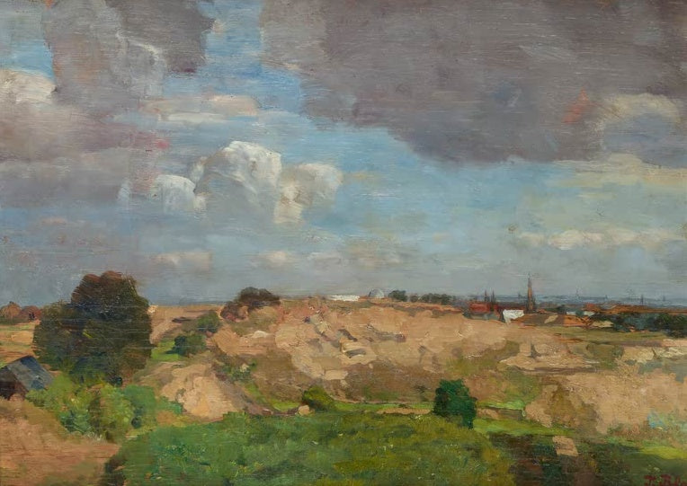 Tina Blau An der Türkenschanze Kunstkopie, sandige Hügel mit Grün unter hohem Wolkenhimmel und ferner Stadtsilhouette